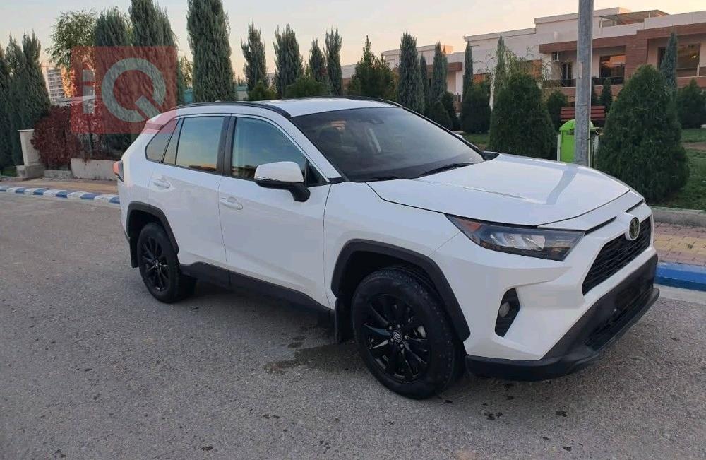 تويوتا راف 4